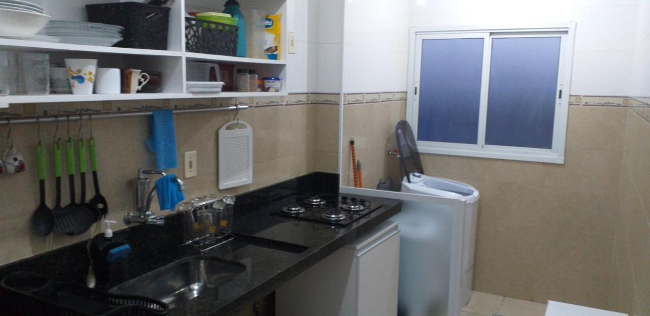 Apartamento No Canto Do Forte, Wi-Fi, Estacionamento Gratuito E Churrasqueira Praia Grande  Kültér fotó